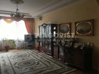 Печерськ Лесі Украінки 4кімн квартира з якісним ремонтом