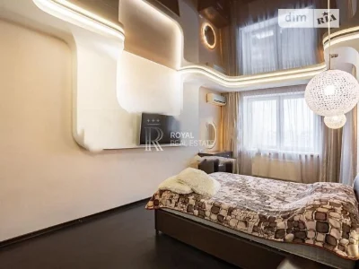 Sale of 3-room apartment 114 sq. m on Chokolivskyi Blvd. 42A • ID 3