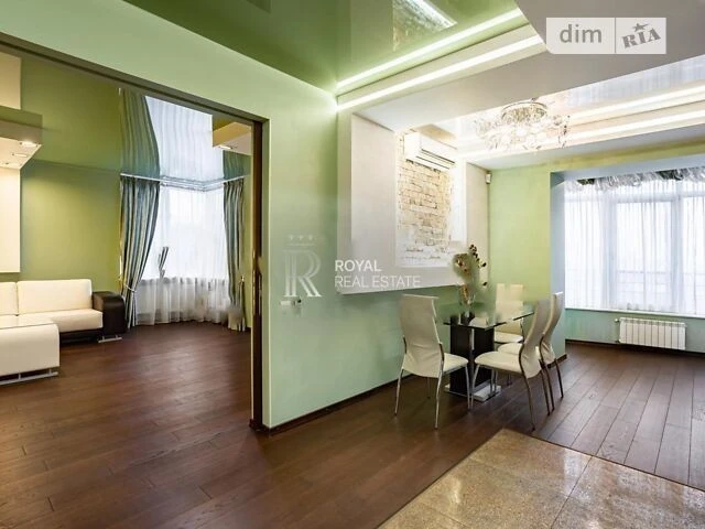 Sale of 3-room apartment 114 sq. m on Chokolivskyi Blvd. 42A • ID 3