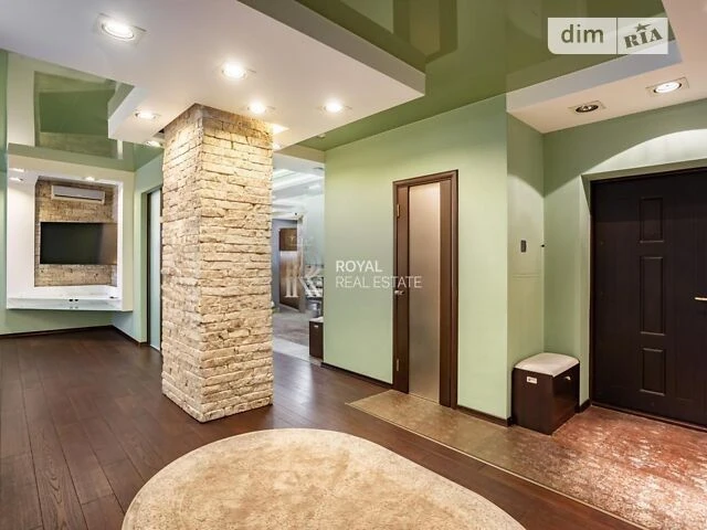 Sale of 3-room apartment 114 sq. m on Chokolivskyi Blvd. 42A • ID 3