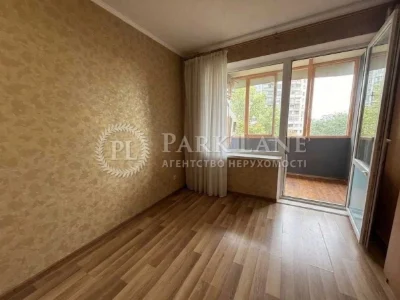 Продаж 2к квартири Малишка 13-А Дніпровський р-н Дарнийя Лів