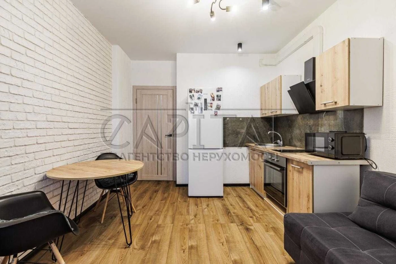 Продаж квартири Русанівська Гавань