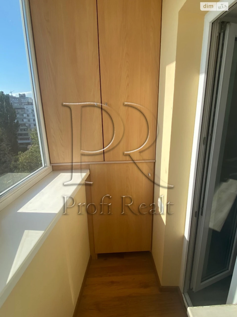 Продаж Квартира Дарницький