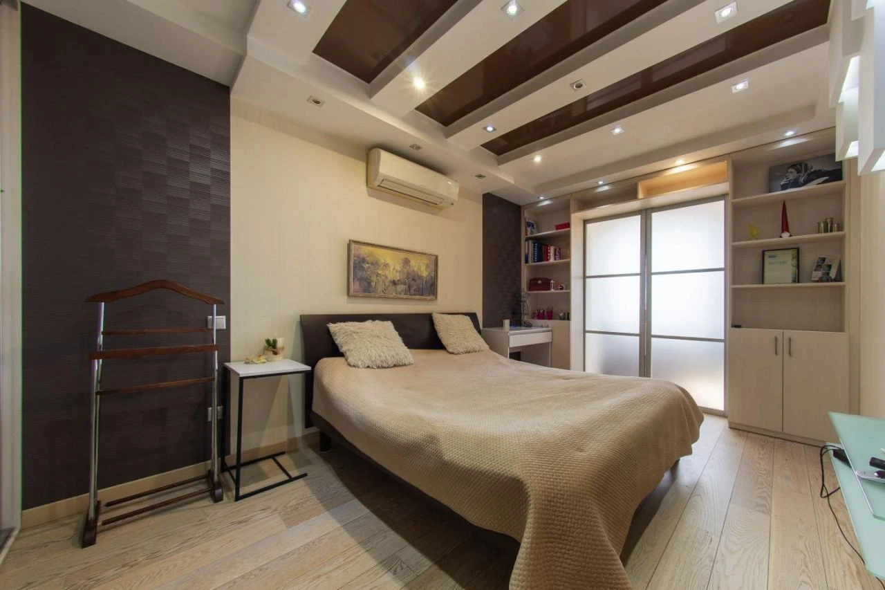 Продам трикімнатну квартиру (79 м²) у Києві, Оболонський рай