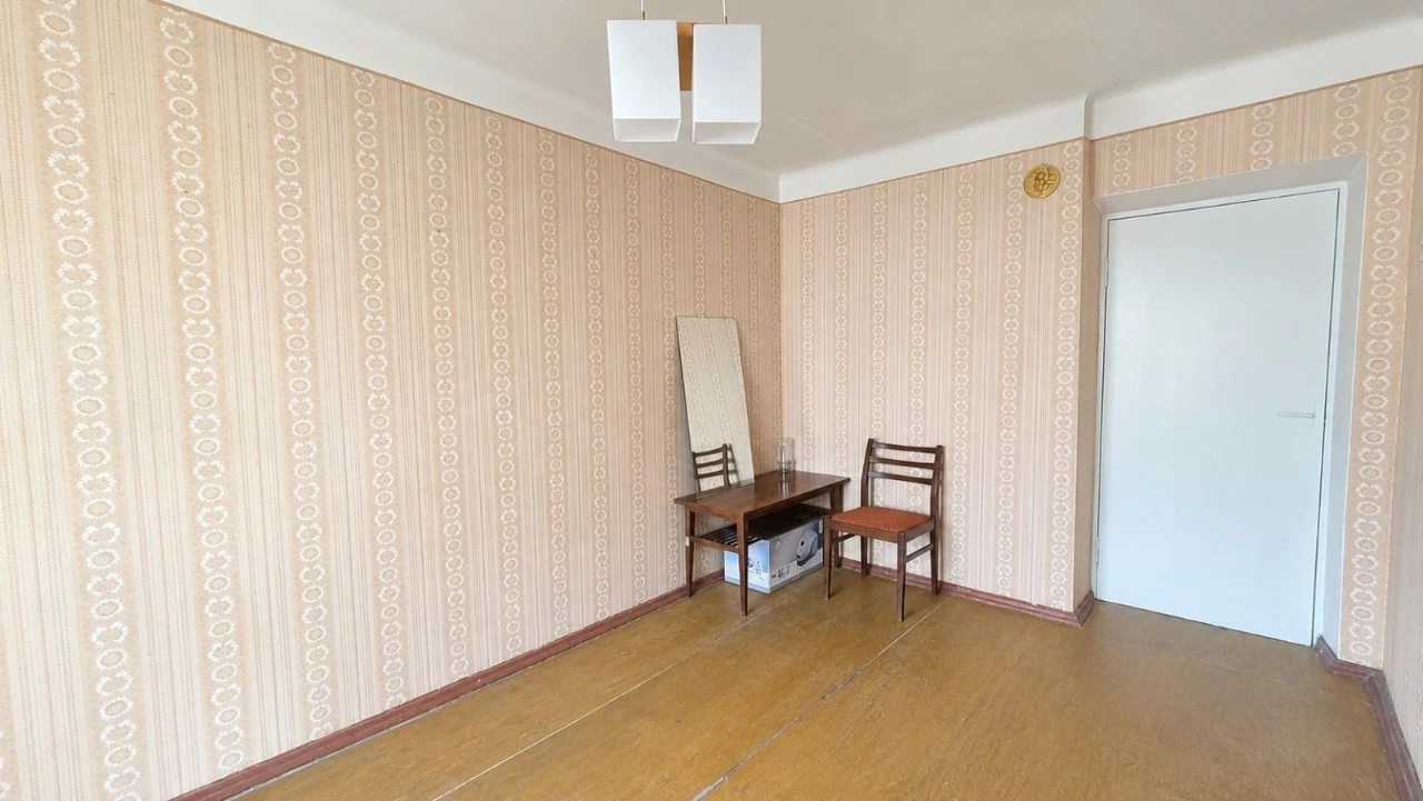 Продаж 3-кімнатна біля ТЦ "Мармелад", вул. Тихого 41 (Виборз