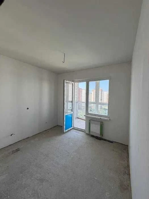 Продаж 1К квартири. ЖК «Патріотика». 37 м². Без ремонту