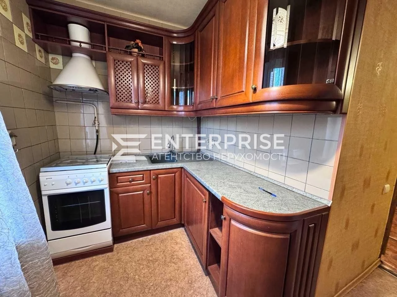Продаж 2к. квартири мкр-н Відрадний, Солом'янський, вул. М.Д