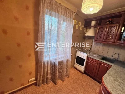 Продаж 2к. квартири мкр-н Відрадний, Солом'янський, вул. М.Д