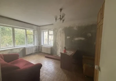Продаж 2к квартири по вулиці Івана Микитенка, буд. 15, Дніпр