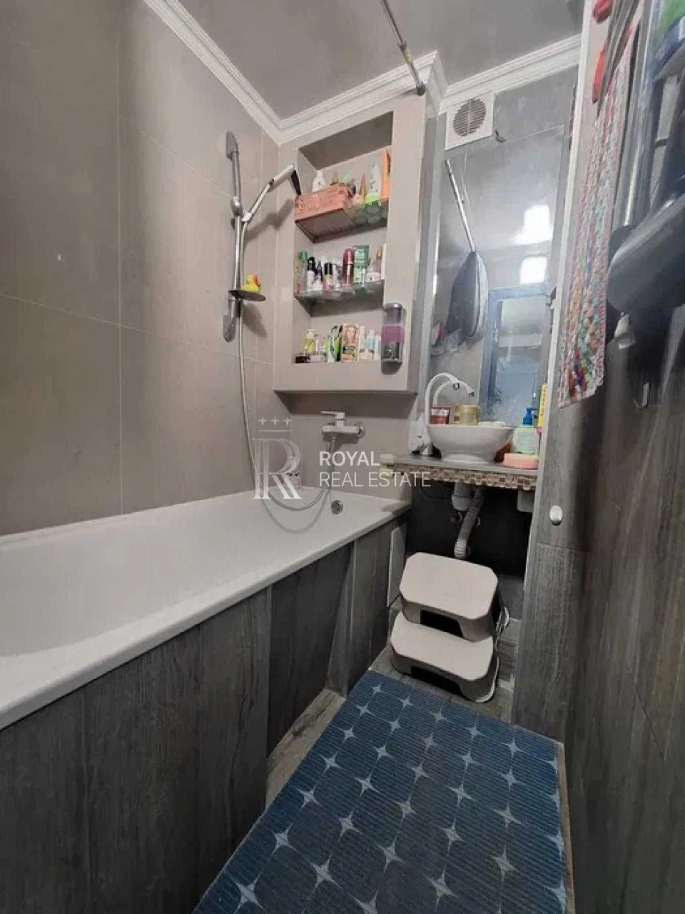 Продаж 2 кім квартири 48м2  з ремонтом по вул. Васильківські