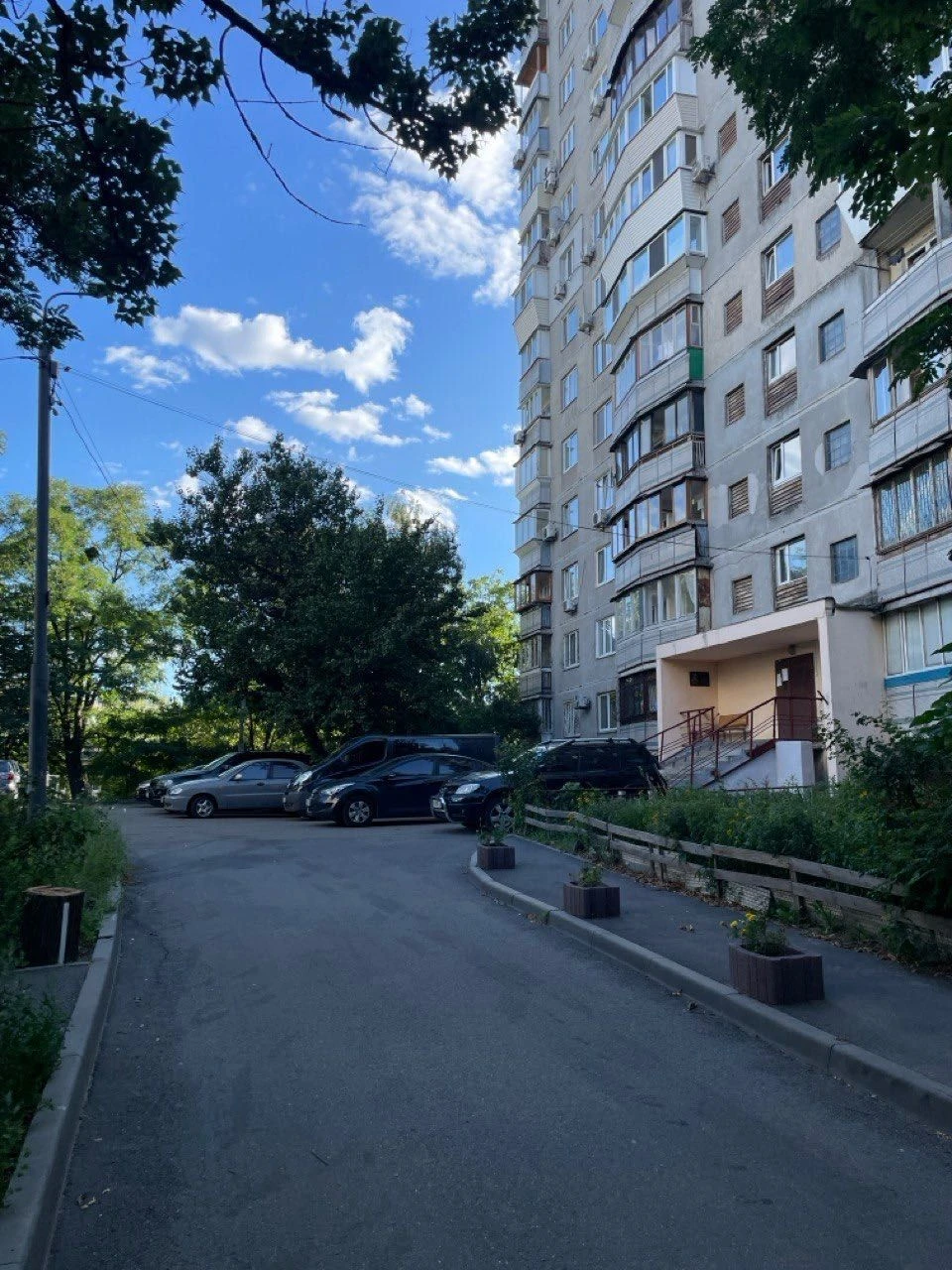 Продам 1-к квартиру ст.м. Голосіїво 5 хвилин пішки! Термінов