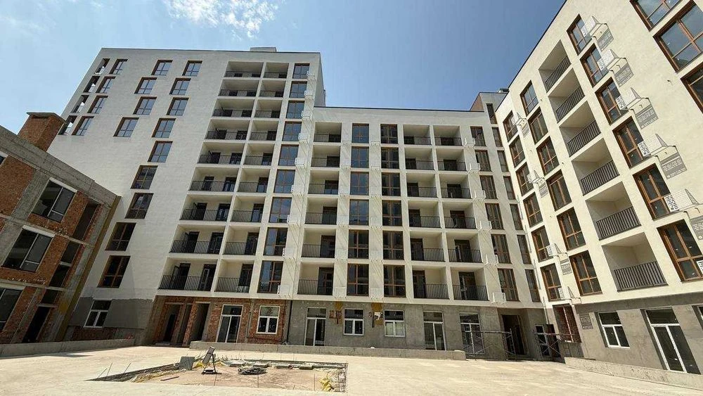 Residential Complex Fruktova Aleya\ For sale 2-room apartment 77 sq m\ Under Goloskom,