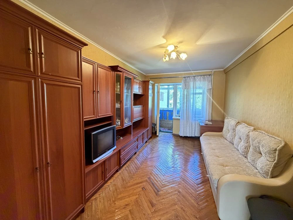 Продаж 2 к квартири Виноградар без %