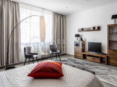 Продаж 2к квартири 83м² ЖК Французький квартал, вул Тютюнник