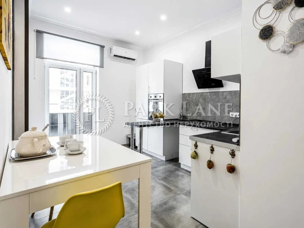 Продаж 2к квартири 83м² ЖК Французький квартал, вул Тютюнник