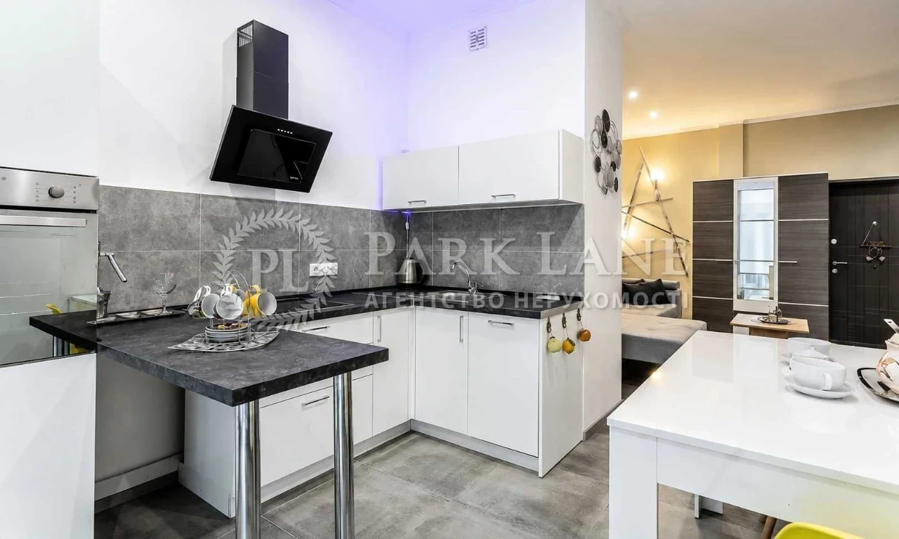 Продаж 2к квартири 83м² ЖК Французький квартал, вул Тютюнник
