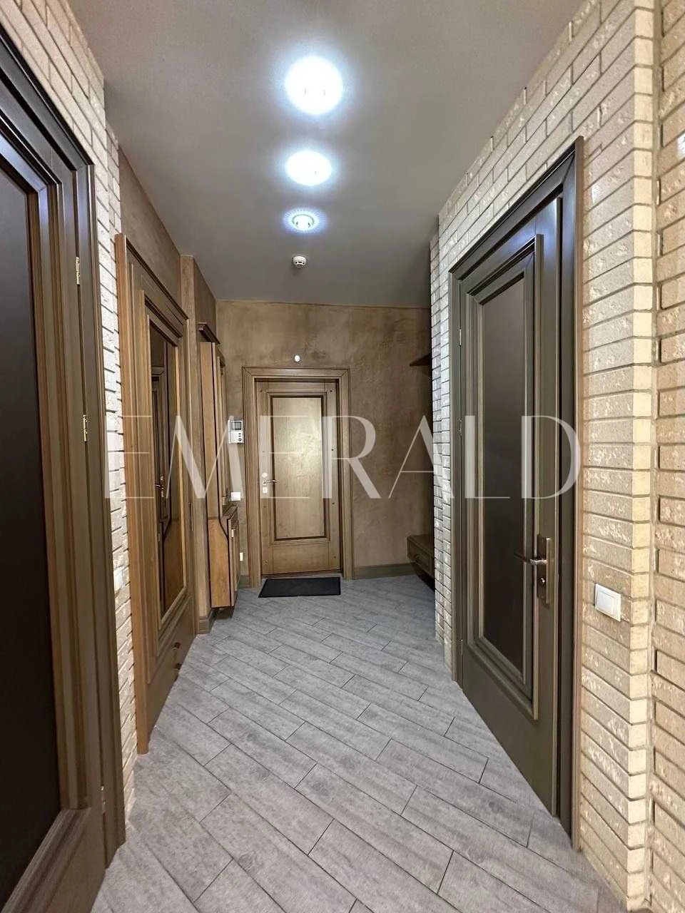 Квартира з характером. 120м² у клубному будинку "Новопечерсь