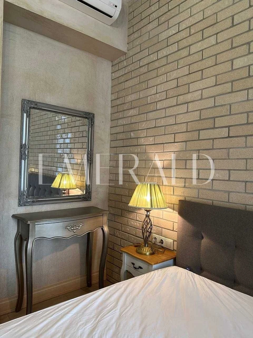 Квартира з характером. 120м² у клубному будинку "Новопечерсь