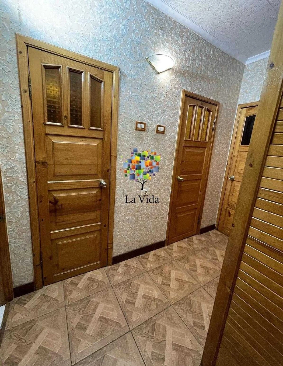 Продам 3к. квартиру вул. Срібнокільська, 16