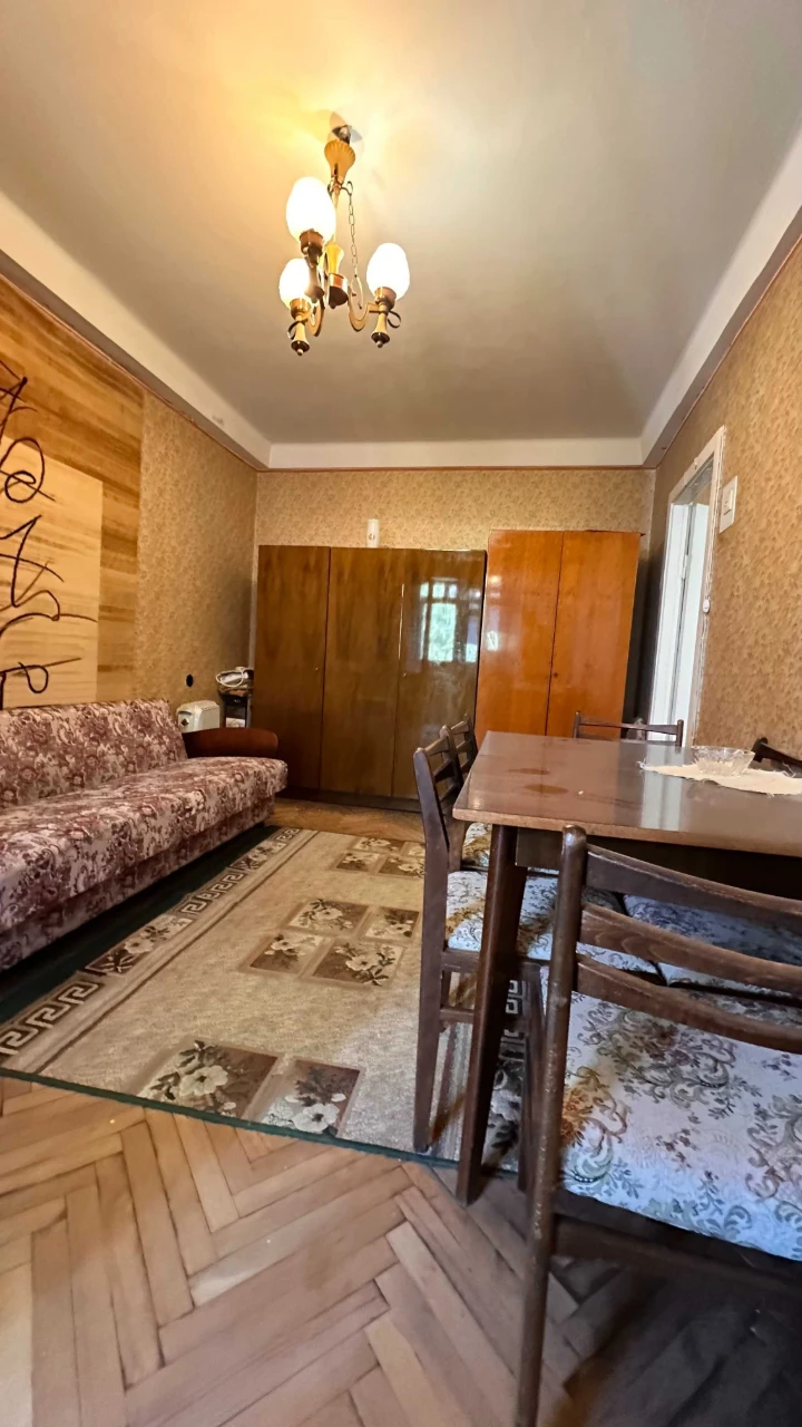 Продаж 2-кімнатної квартири на Печерську по вул.А.Філатова 1