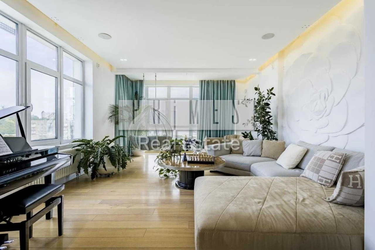Продажа 4к квартиры 200 м², ЖК Новопечерские Липки, ул. Андр