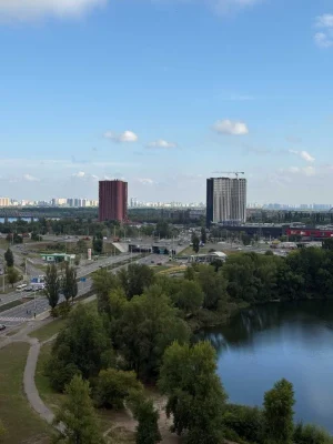 Продати затишну 1к квартиру на Оболоні вул. Приозерна
