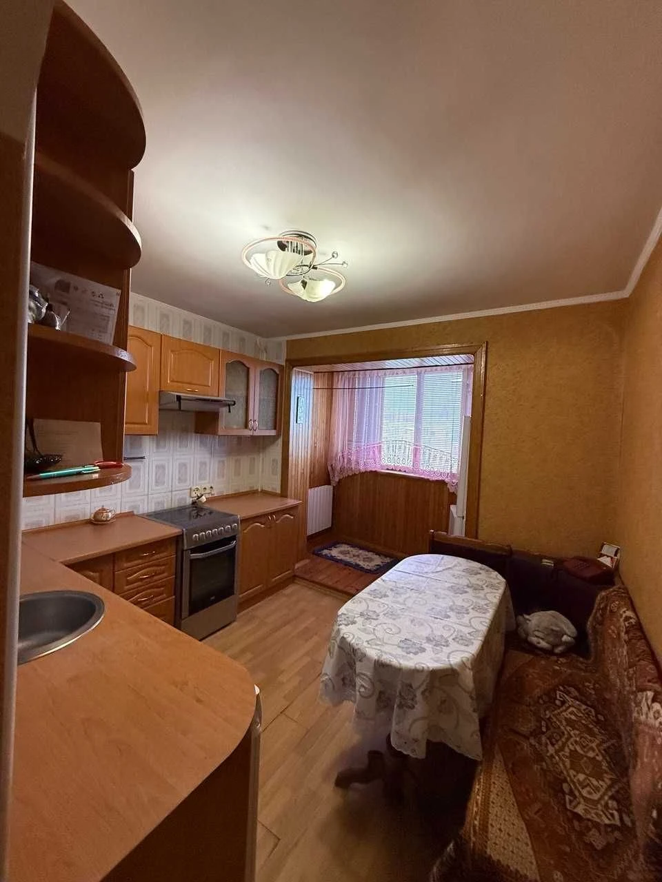 Продати затишну 1к квартиру на Оболоні вул. Приозерна