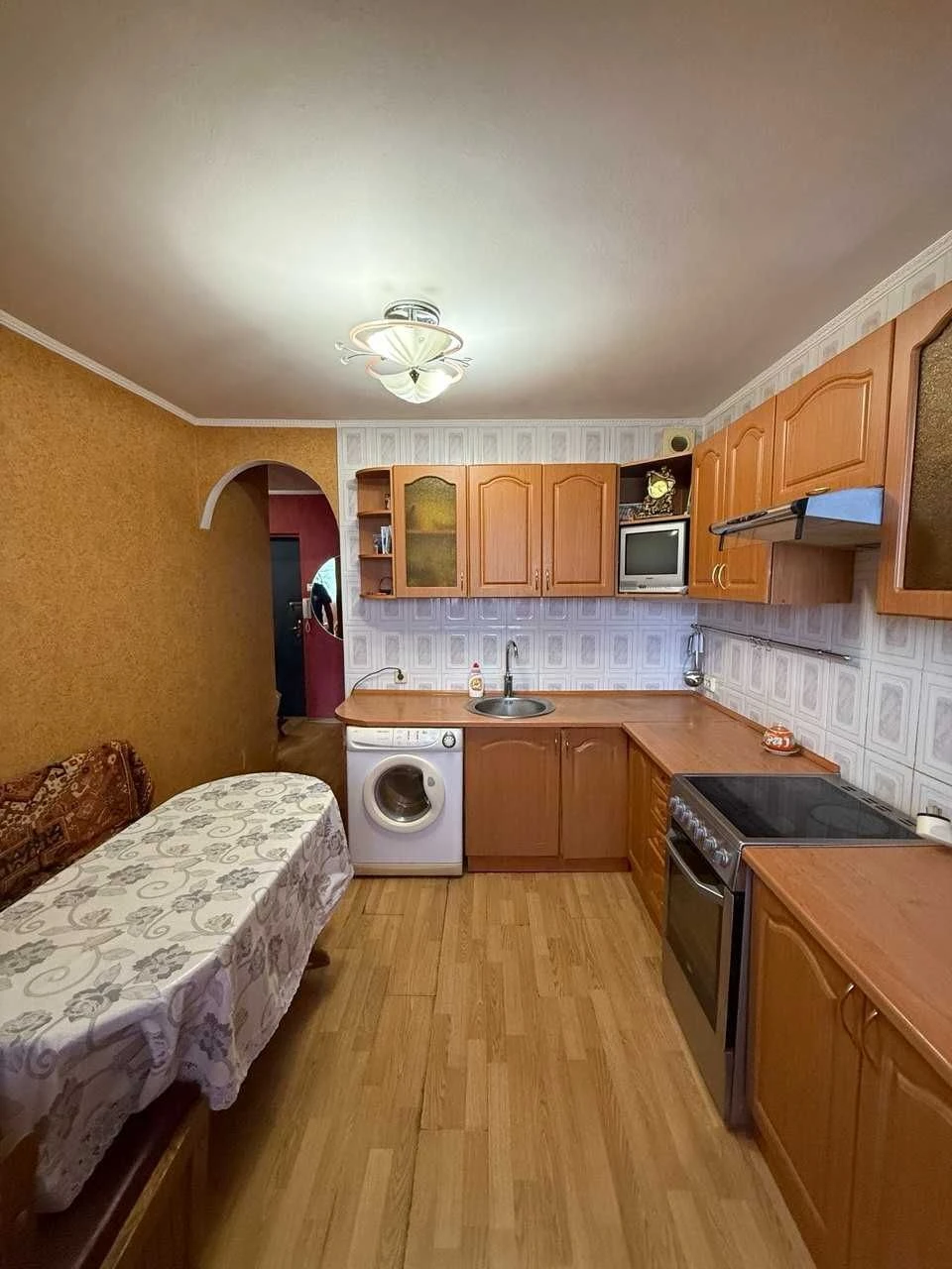 Продати затишну 1к квартиру на Оболоні вул. Приозерна