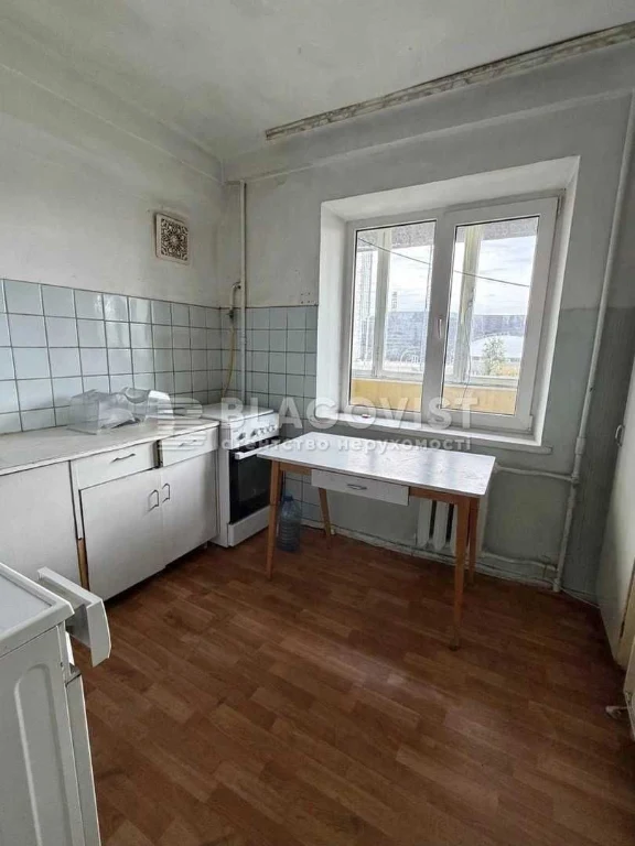 Продається 2 кімнатна квартира в Печерському районі Києва,