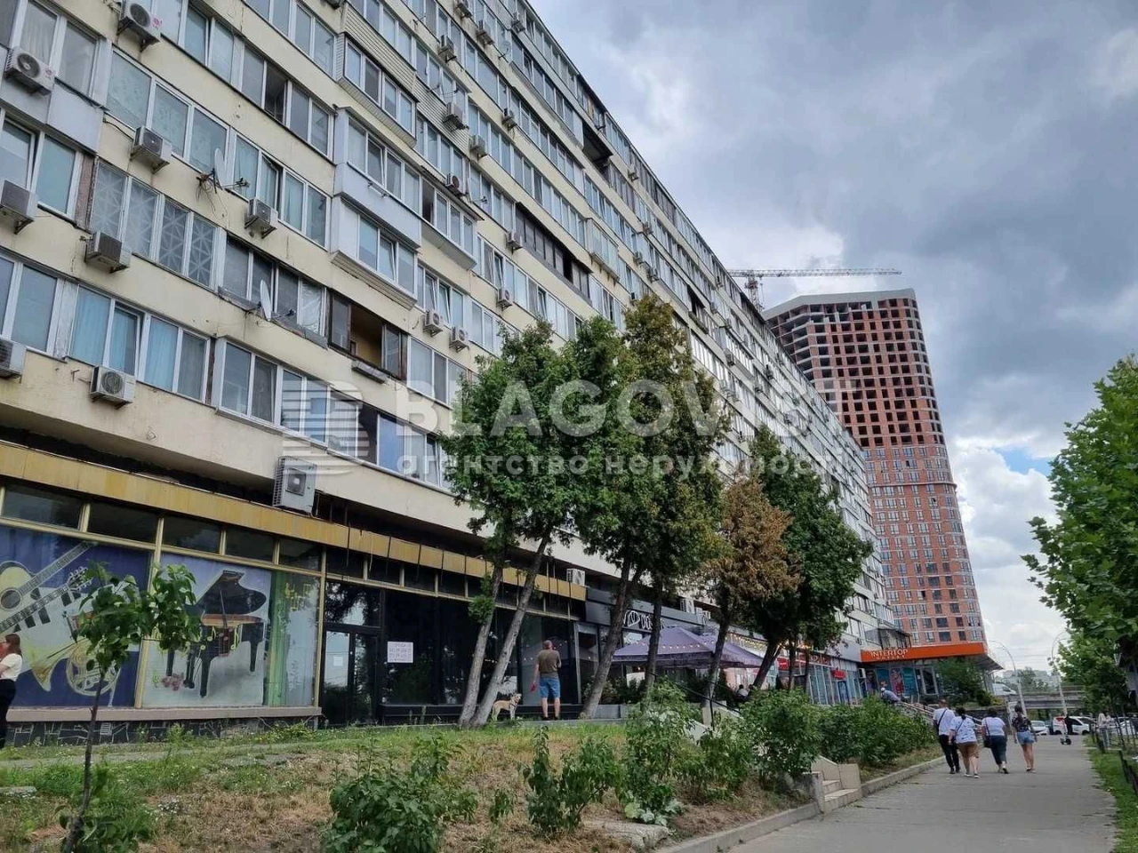 Продається 2 кімнатна квартира в Печерському районі Києва,