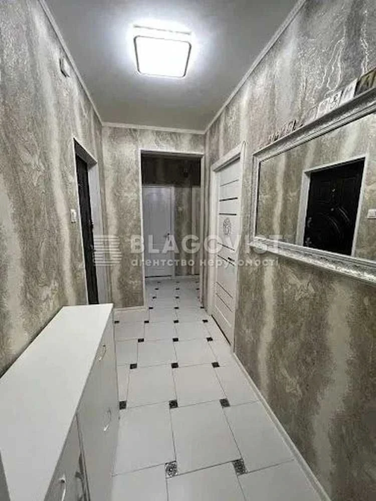 2-кімнатна квартира, 51,4 м² вул. Екстер Олександри (Цвєтаєв