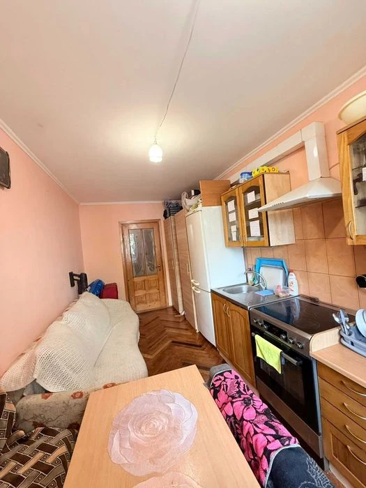 1-room apartment for sale on Lincoln Street (45 sq m)