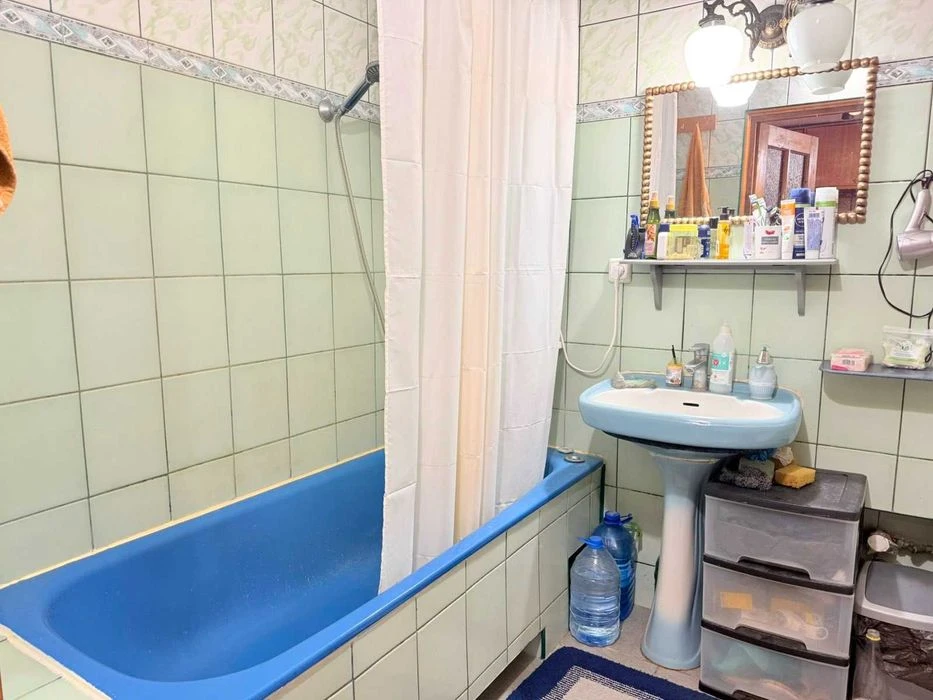 1-room apartment for sale on Lincoln Street (45 sq m)