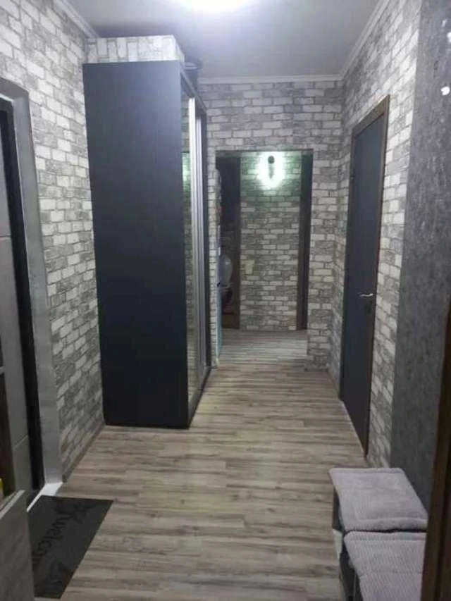 Продам 2к квартиру 52 м.кв. З Ремонтом Ревуцького вул. 35, Х