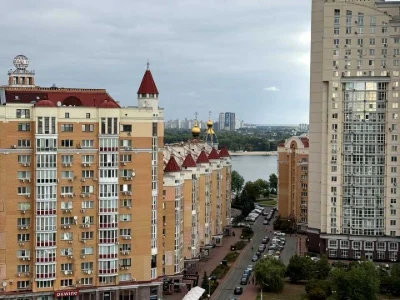 Квартира. Київ, Приозерна вул.