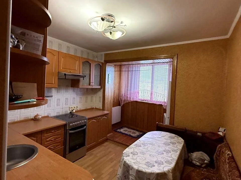 Квартира. Київ, Приозерна вул.