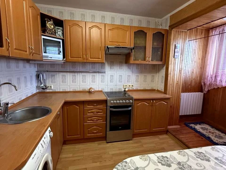 Квартира. Київ, Приозерна вул.