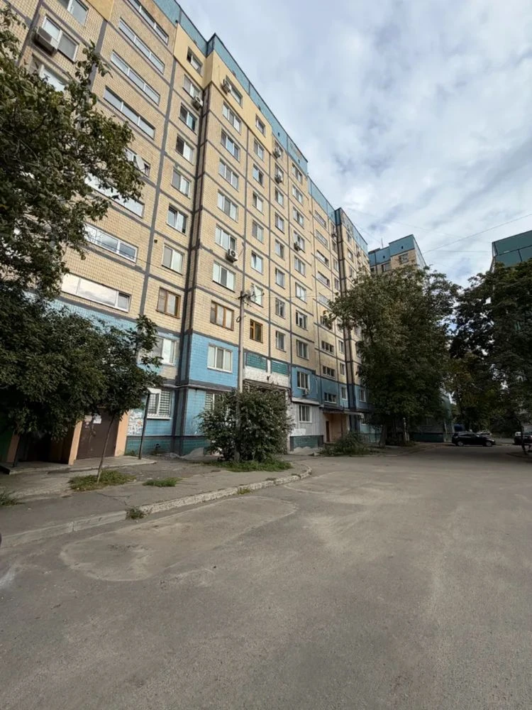 Новый! Продам 3-к квартиру Чешка ж/м Парус , Метростроевская