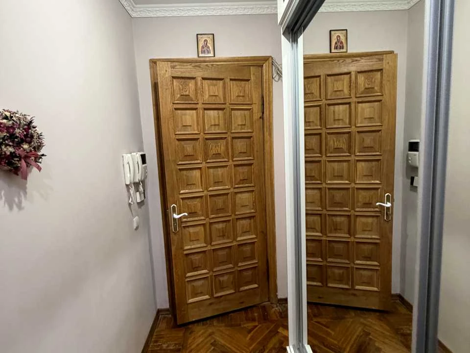 Квартира. Днепр, Дмитрия Яворницкого просп. (Карла Маркса)