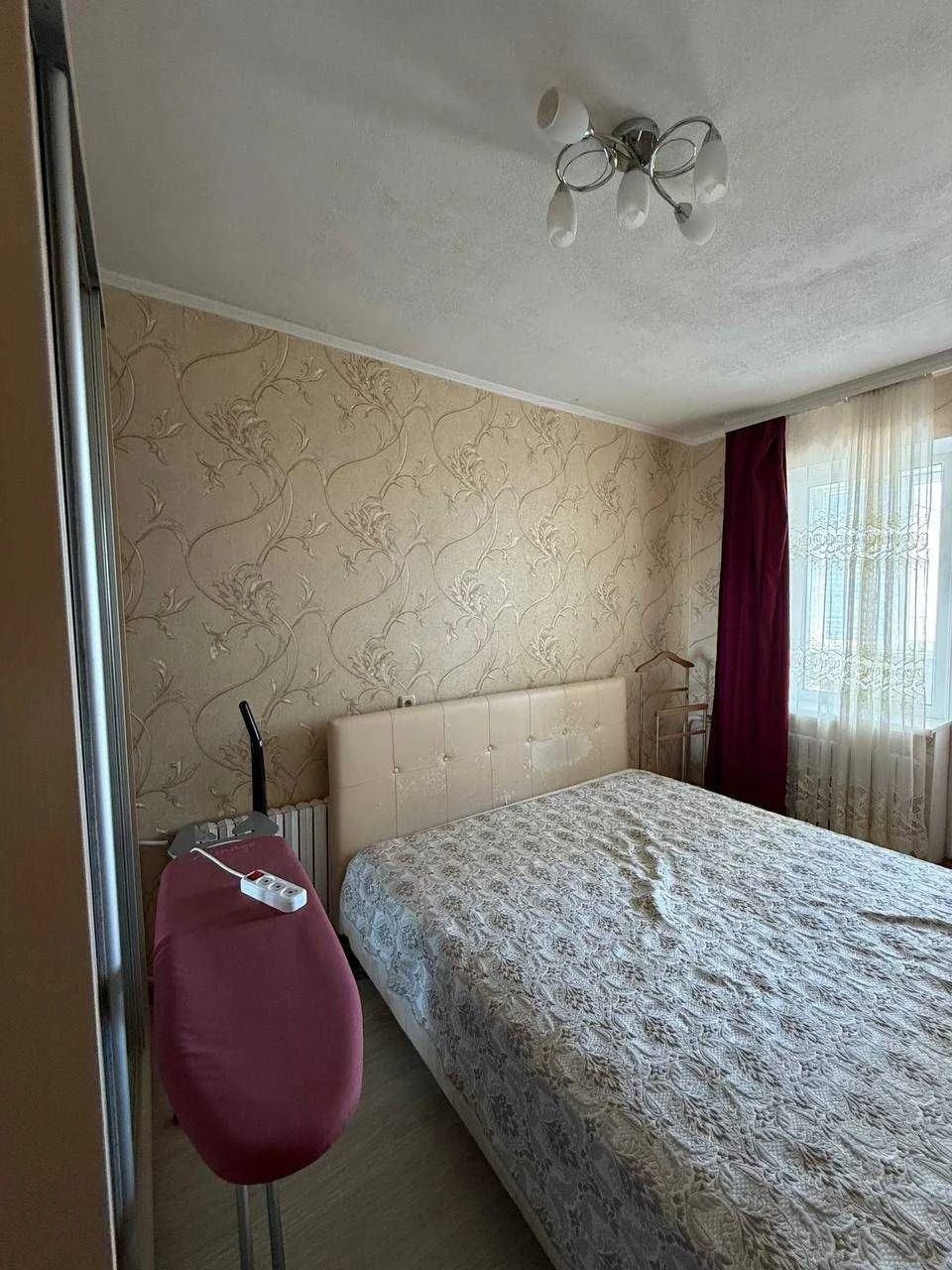 Продам 3к квартиру на Ж/М Тополя-3