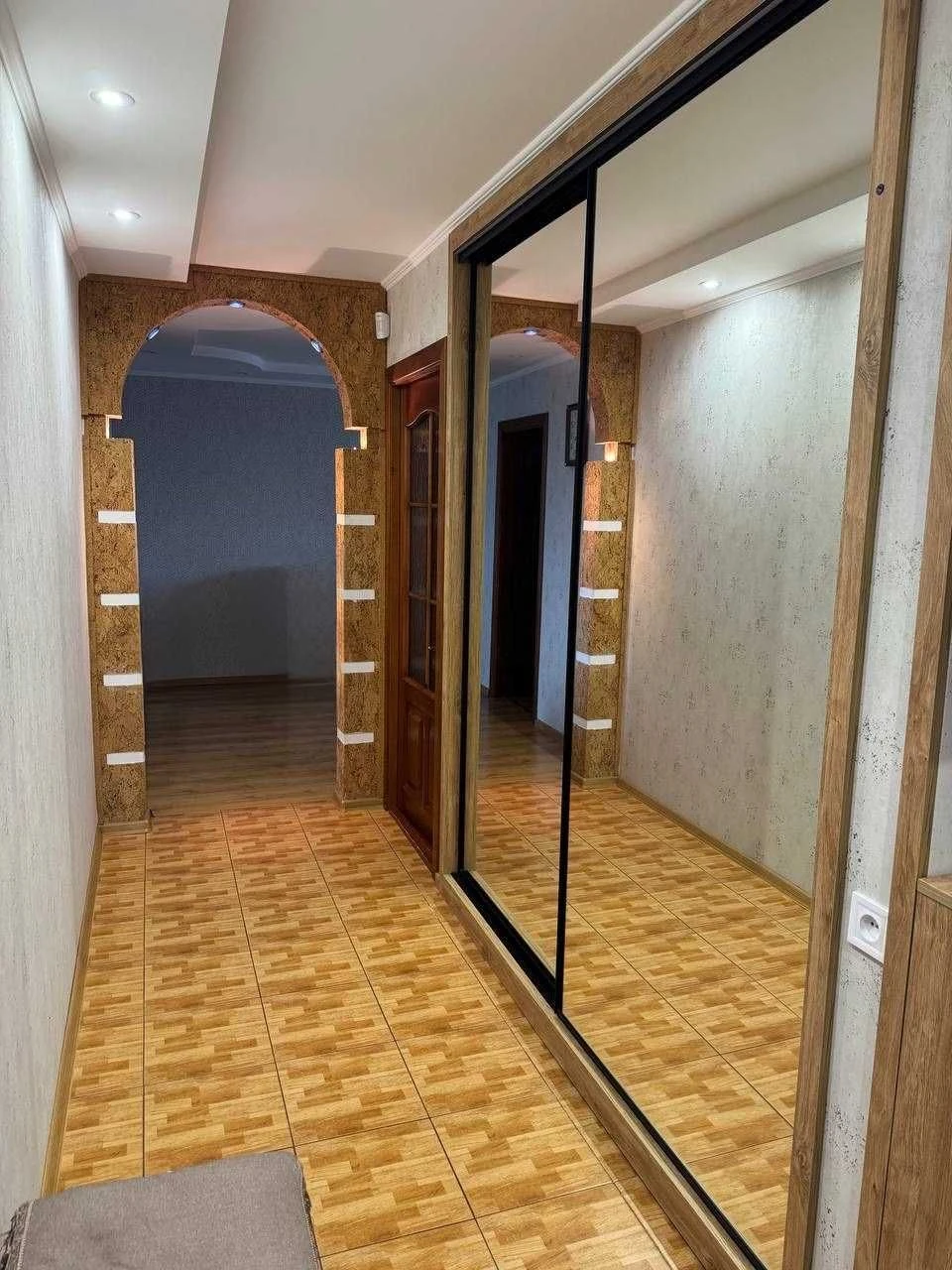 3к квартира, Лівобережний 3/Левобережный 3. Продаж від власн