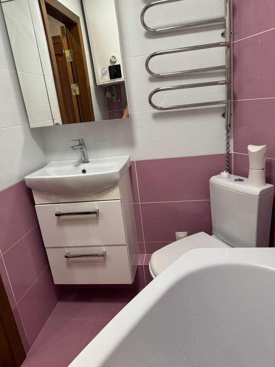 3к квартира, Лівобережний 3/Левобережный 3. Продаж від власн