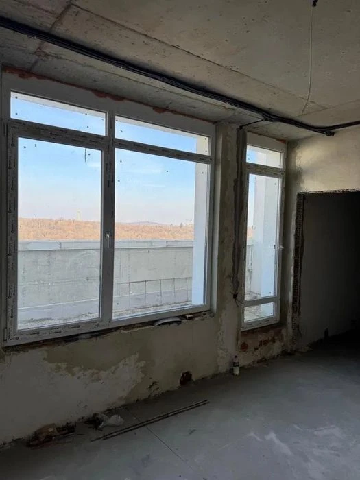 Продаж 3-квартири двохярусна 120 м² 10/11 вул Під Голоском