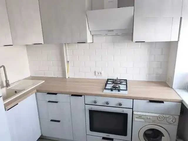Продаж 2к квартири Нагорний Дмитра Яворницького пр. 2 а Собо