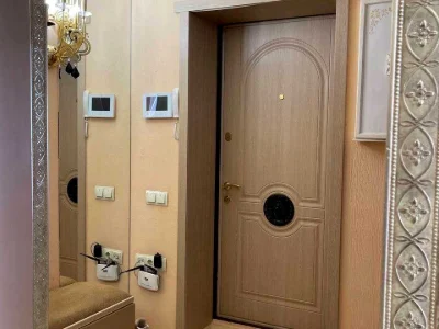Квартира. Дніпро, Миру просп.