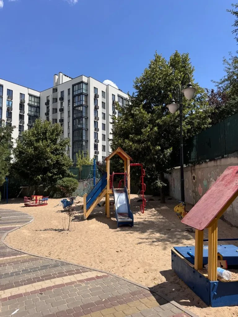 Продам 3-кімнатну квартиру, Перемога-6, ЖК Акварель