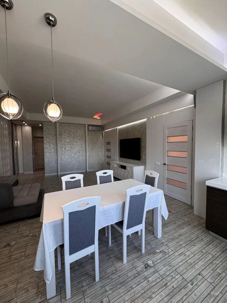 Продам 3-кімнатну квартиру, Перемога-6, ЖК Акварель