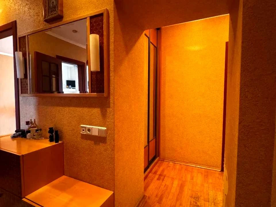 Квартира. Дніпро, Писаржевського вул.