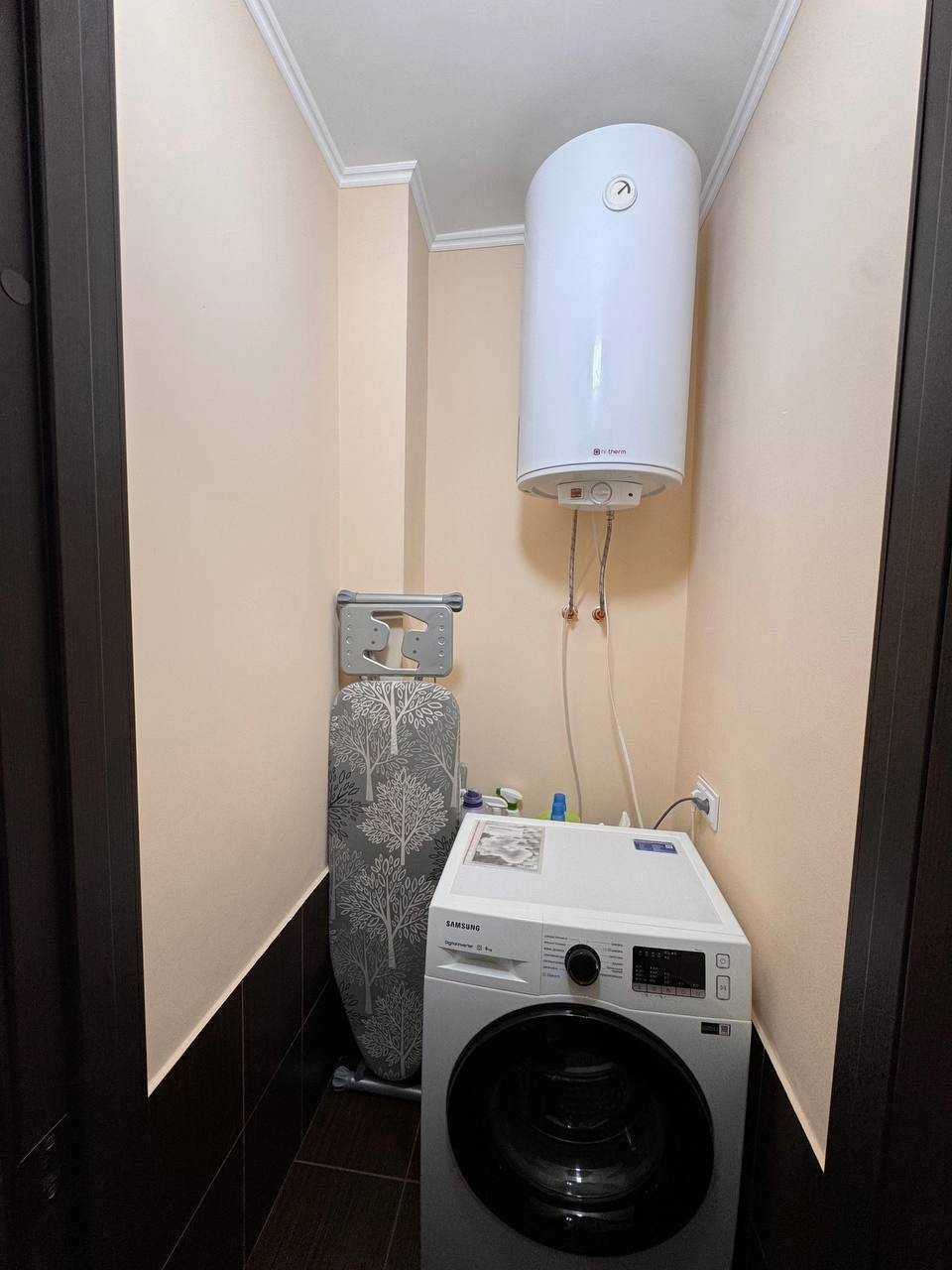 Продам 1 комн квартиру с евроремонтом жм Красный Камень, Ком