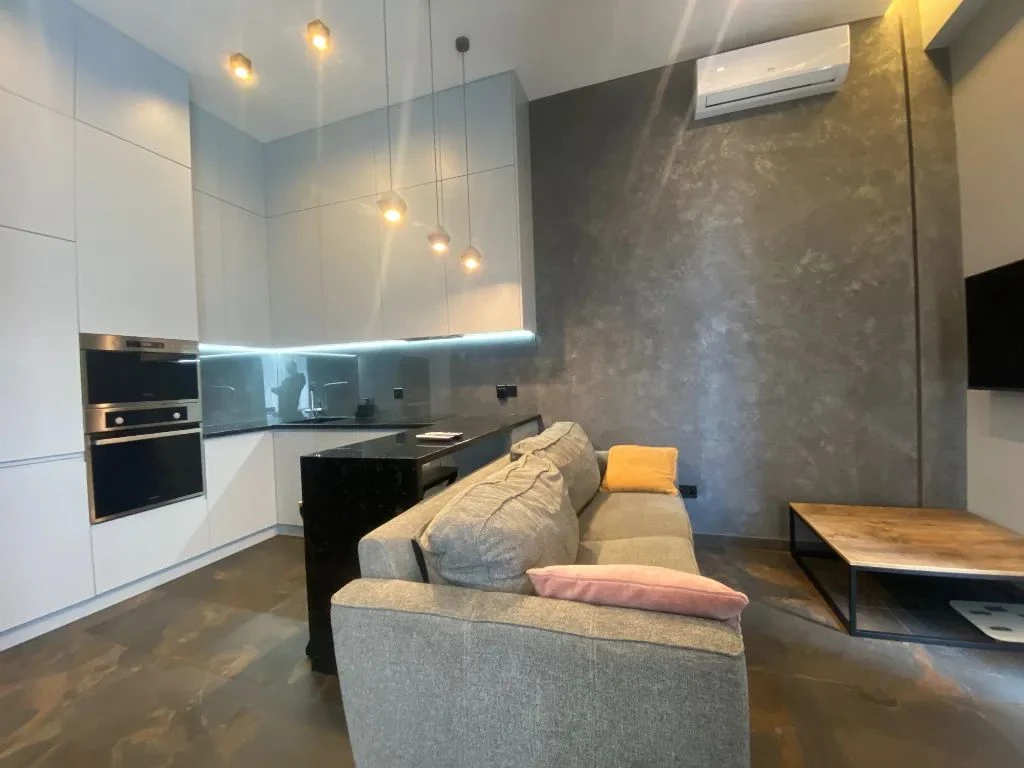 Продам 1-кімнатну квартиру, Центр, ЖК Loft project